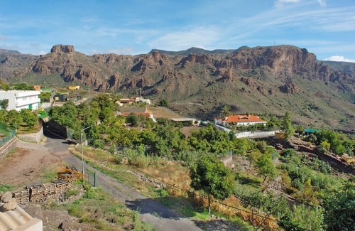 Mogan Apartamento | Casa de vacaciones "Casa Aguacate" con vistas a la montaña, piscina y Wi-Fi
