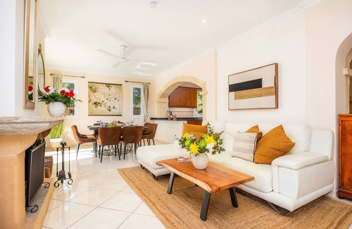 Sa Coma Casa | Casa de vacaciones 'Casa Alegria' con piscina privada, Wi-Fi y aire acondicionado