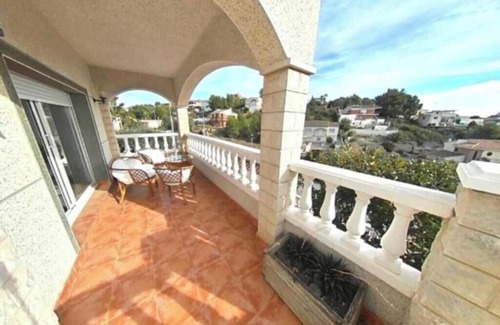 Calafell Casa | Casa de vacaciones 'Casa Con Piscina De 8-14 Personas' con piscina privada, terraza privada y Wi-Fi