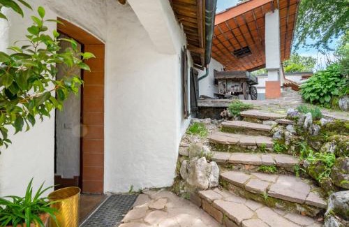 Arolo Casa | Holiday Home Casa del Pittore by Interhome