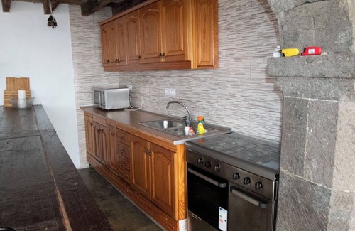 Firgas Casa | Casa de vacaciones "Casa Pollo Buen Lugar" con encanto rústico y terraza