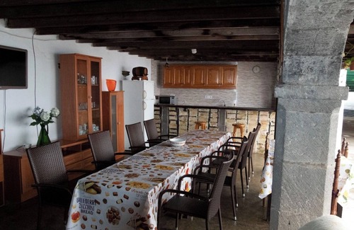 Firgas Casa | Casa de vacaciones "Casa Pollo Buen Lugar" con encanto rústico y terraza