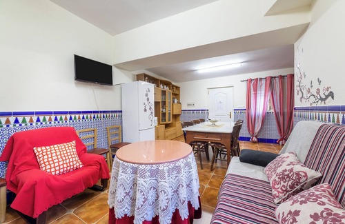 Macael Casa | Casa de vacaciones 'Casa Rural Mccoy 2' con vistas a la montaña, Wi-Fi y aire acondicionado