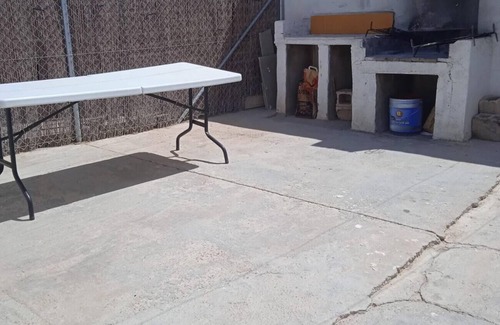 Abaran Casa | Holiday Home 'Casa Vacacional Gloria' with Mountain View, Wi-Fi and Air Conditioning
