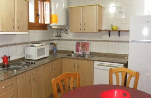 Moratalla Casa | Holiday Home 'Caserio Molino Del Camino' with Mountain View and Air Conditioning