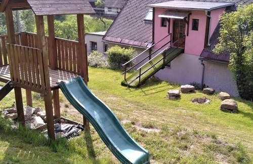 Starkov Casa | Holiday Home Chlívce u Hronova-5 by Interhome