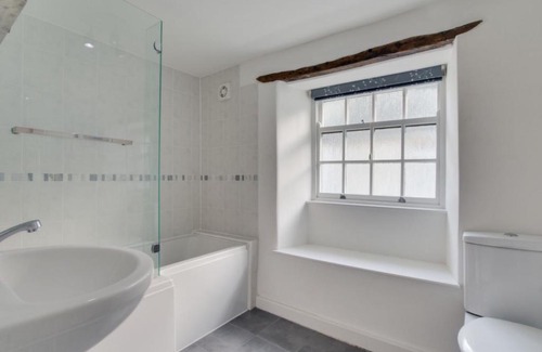 West Looe Casa | Holiday Home Church Mew by Interhome