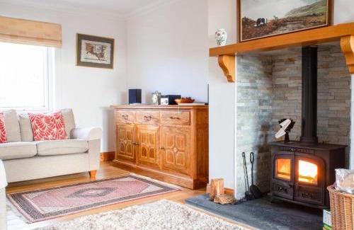 Suladale Casa | Holiday Home Creagan by Interhome
