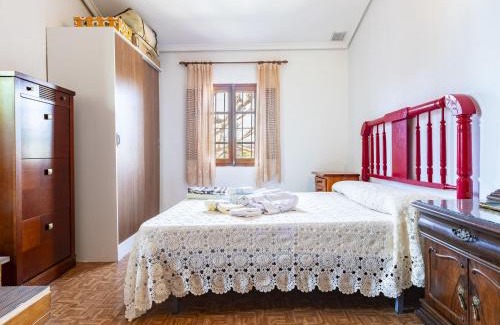 Burriana Casa | Holiday Home D'estiu by Interhome