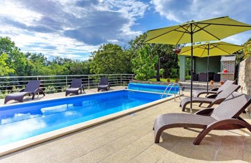 Viskovo Casa | Holiday Home Dante by Interhome