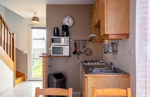 Saint-Pabu Casa | Holiday Home de Beniguet by Interhome