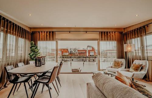 Municipality of Uitgeest Complejo | Holiday Home De Woude by Interhome