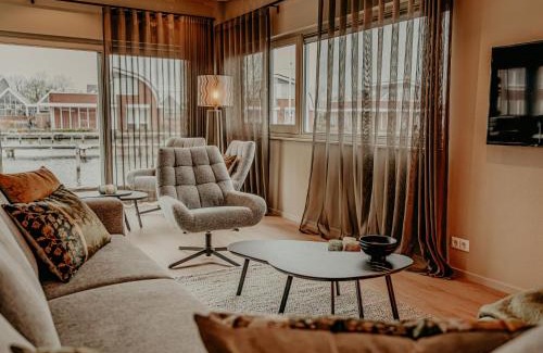 Municipality of Uitgeest Complejo | Holiday Home De Woude by Interhome
