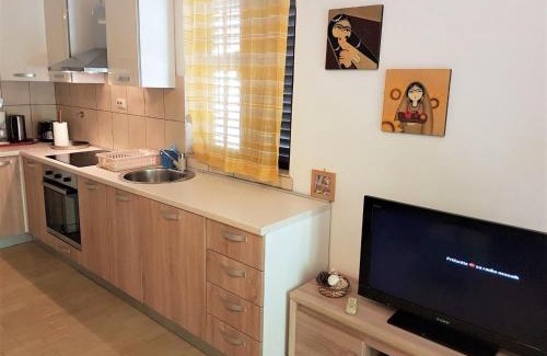 Cove Osibova (Milna) Casa | Holiday home Dean - 80m to the sea