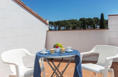 L'Escala Casa | Holiday Home Delta 1 by Interhome