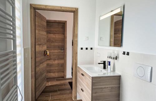 Saal Casa | Holiday Home Der kleine Kranich by Interhome