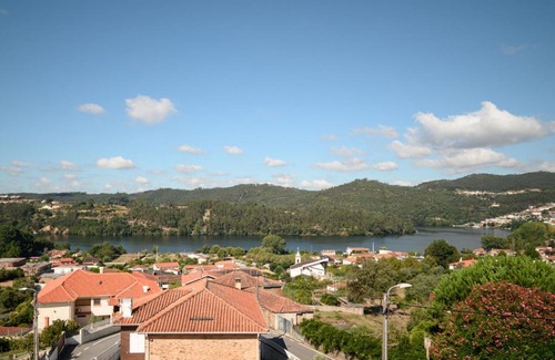 Melres Casa | Holiday Home Douro view by Interhome