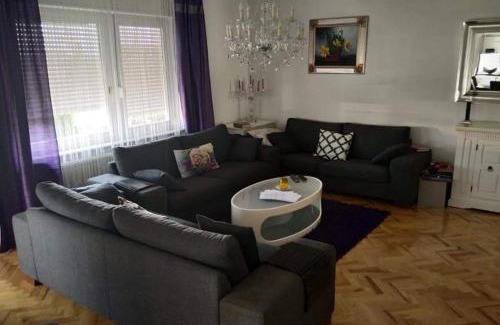 Dugo Selo Casa | Holiday Home Dugo Selo M&A