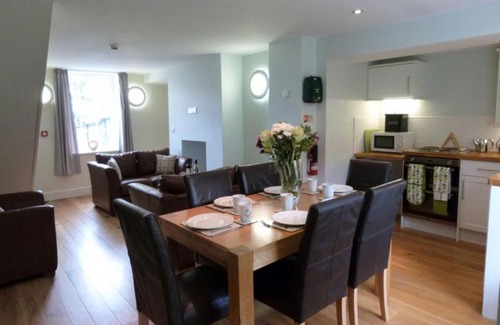 Rhyd-y-clafdy Casa | Holiday Home Dwy by Interhome