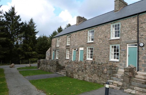 Rhyd-y-clafdy Casa | Holiday Home Dwy by Interhome