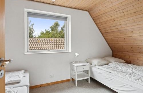 Havnebyen Casa | Holiday Home Dzavid - 50m from the sea by Interhome