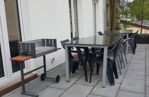 Ammeldingen bei Neuerburg Casa | Casa de vacaciones 'Eifel Atrium' con terraza privada y Wi-Fi