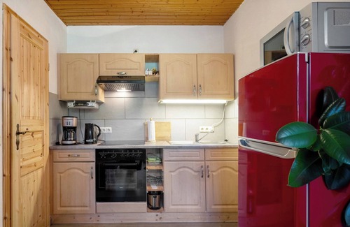 Nettersheim Casa | THE Holiday Home in the Eifel with Terrace, Garden & Wi-Fi