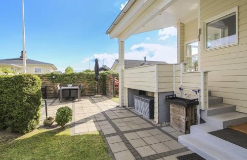 Hvidbjerg Strand Casa | Holiday Home Emmik - 150m from the sea by Interhome