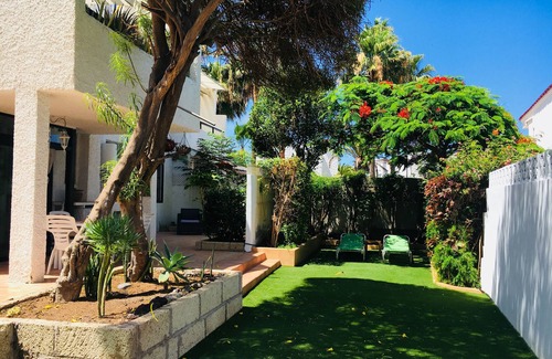 El Madronal Apartamento | Vivienda Vacacional con Jardín y terraza privados cerca de la Playa