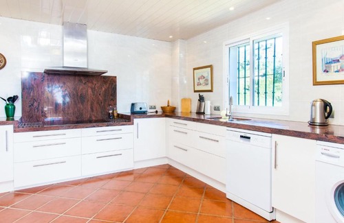 Estepona Casa | Holiday Home Esmerdo