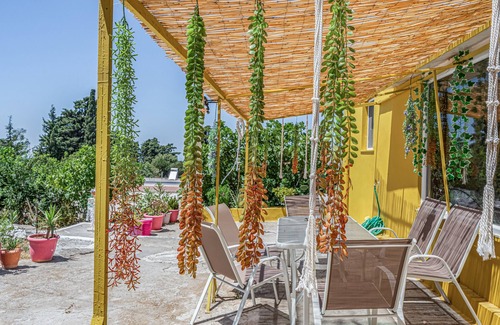 Zia Casa | Holiday Home 'Euphoria Village House' with Sea View, Wi-Fi and Air Conditioning
