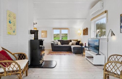 Martofte Casa | Holiday Home Felis - 75m from the sea by Interhome