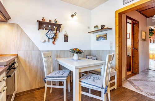 Franken Siedlung Casa | Casa de vacaciones 'Ferienhaus Stine Stralsund Ostsee' con terraza privada, jardín privado y Wi-Fi