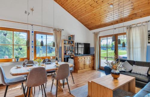 Bad Arolsen Casa | Holiday Home Ferienhaus Bude 87 by Interhome