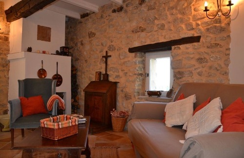 Aiglun Otro | Holiday home for 5 in private hamlet with panoramic views and pool