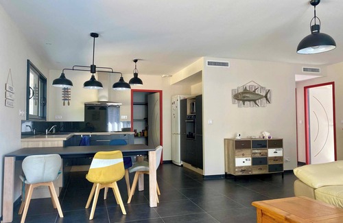 Les Conches Casa | 🏖 Holiday home in Longeville-sur-Mer - Between beach, forest and surf!