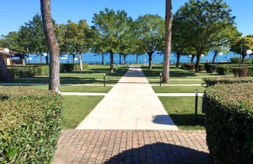 Monte Casa | Holiday Home Front Lake Resort Le Corti del Lago-4 by Interhome