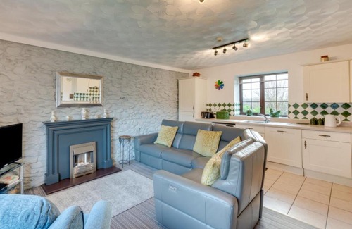 Gaerwen Casa | Holiday Home Hyfrydle