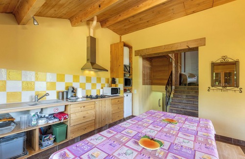 Malbosc Casa | Casa de vacaciones 'Gite Des Ressources' con vistas a la montaña, piscina compartida y Wi-Fi