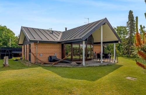 Hadsund Casa | Holiday Home Gitte - from the sea by Interhome