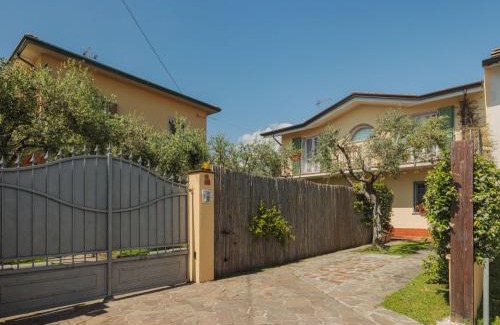 Massa Casa | Holiday Home Giuliana by Interhome