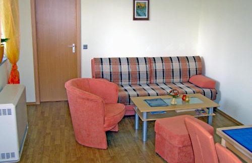 Krakow am See Casa | Holiday Home Goetheallee by Interhome