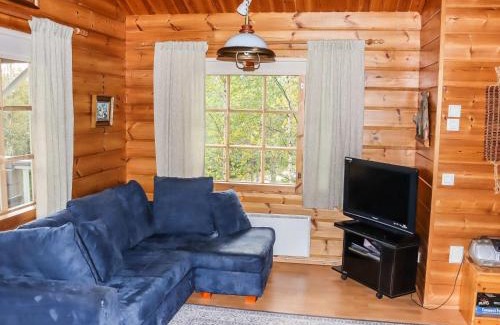 Kehys-Kainuu Casa | Holiday Home Hallanhelmi a paritalo by Interhome