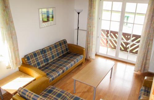 Cerny Dul Casa | Holiday Home Happy Hill by Interhome