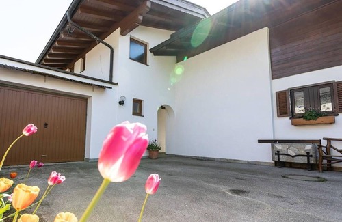 Liesfeld Casa | Casa de vacaciones Haus Evelin con jardín y parrilla