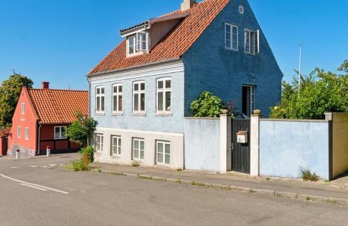 Sandvig Casa | Holiday Home Hebba - 125m from the sea by Interhome