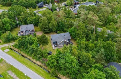 Grena Strand Casa | Holiday Home Hellin - 175m from the sea by Interhome