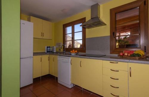 Agaete Casa | Holiday Home in Agaete with Heated Pool