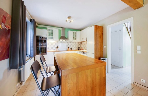 Hamois Casa | Estancia con jardín escénico, Mohiville