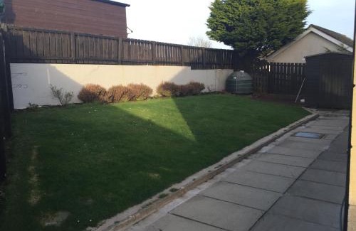 Ballycastle Casa | Holiday Home in Ballycastle - Fáinne na Cairde